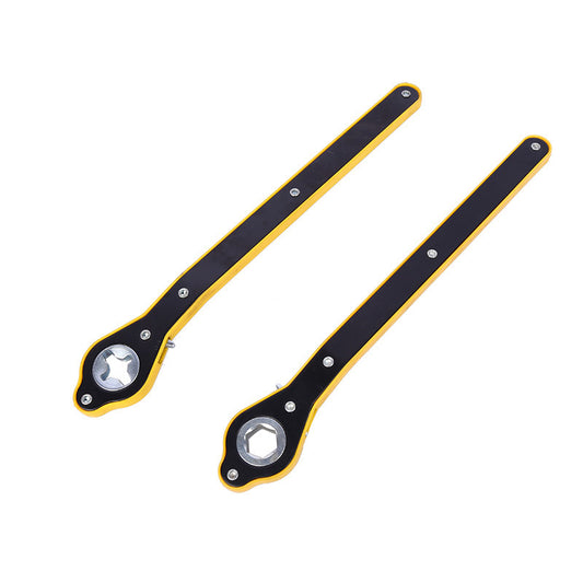 Effortless Crank Handle for Scissor Car Jacks